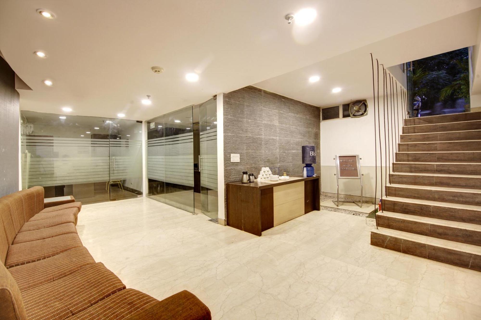 Hotel Good Times Near Ganga Ram Hospital And Karol Bagh Metro Delhi (National Capital Territory of India) Exterior foto