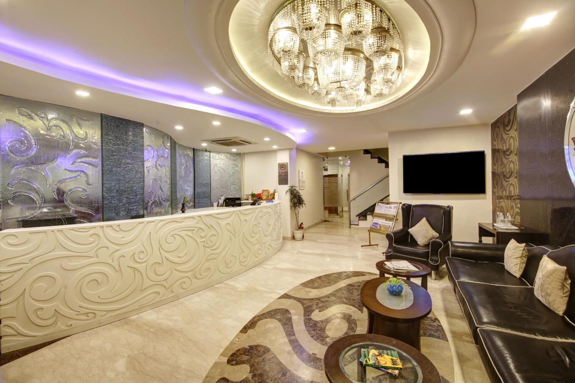 Hotel Good Times Near Ganga Ram Hospital And Karol Bagh Metro Delhi (National Capital Territory of India) Exterior foto