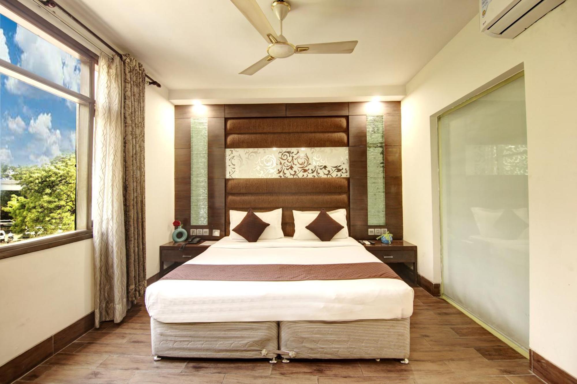Hotel Good Times Near Ganga Ram Hospital And Karol Bagh Metro Delhi (National Capital Territory of India) Exterior foto