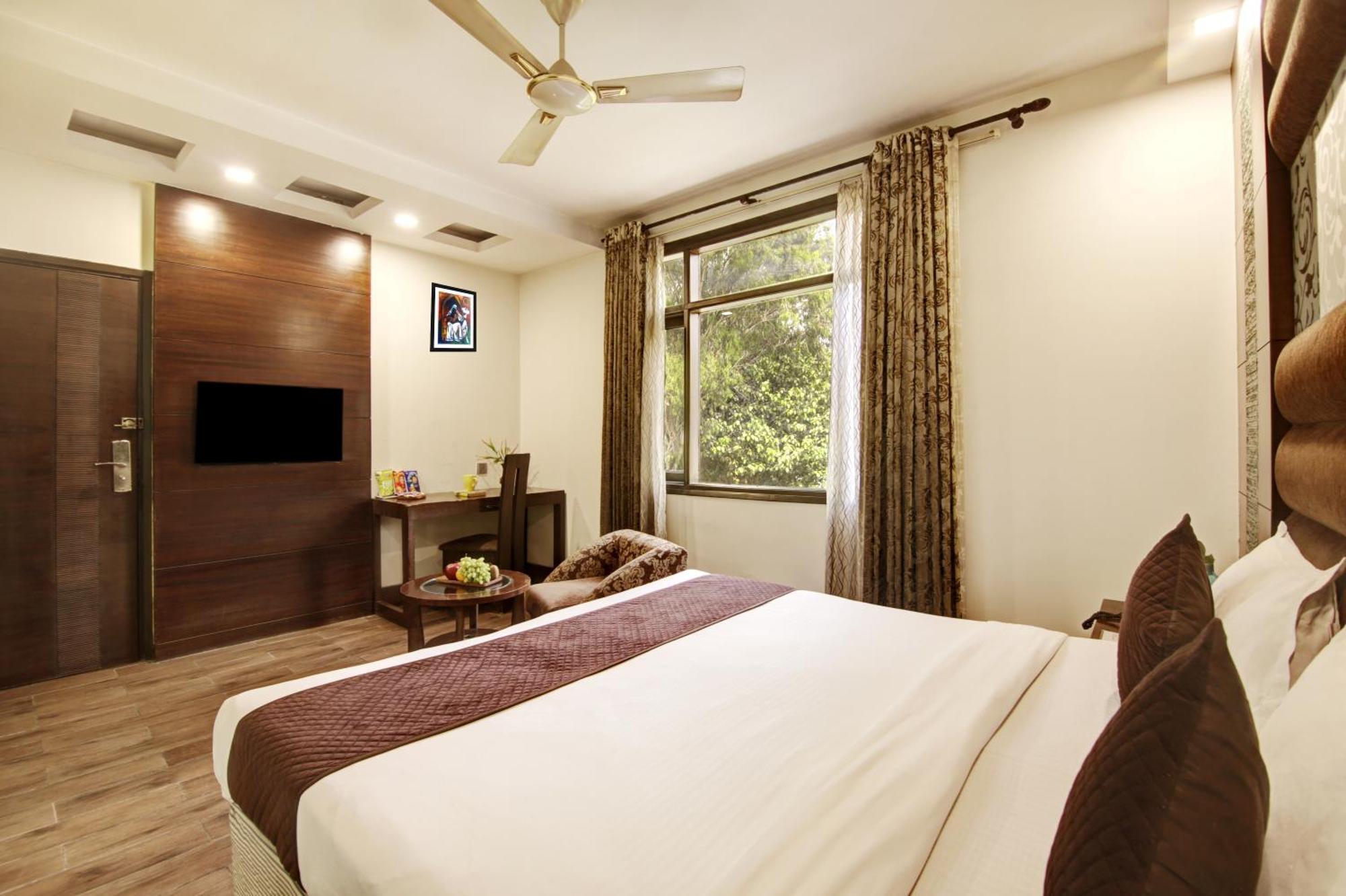 Hotel Good Times Near Ganga Ram Hospital And Karol Bagh Metro Delhi (National Capital Territory of India) Exterior foto