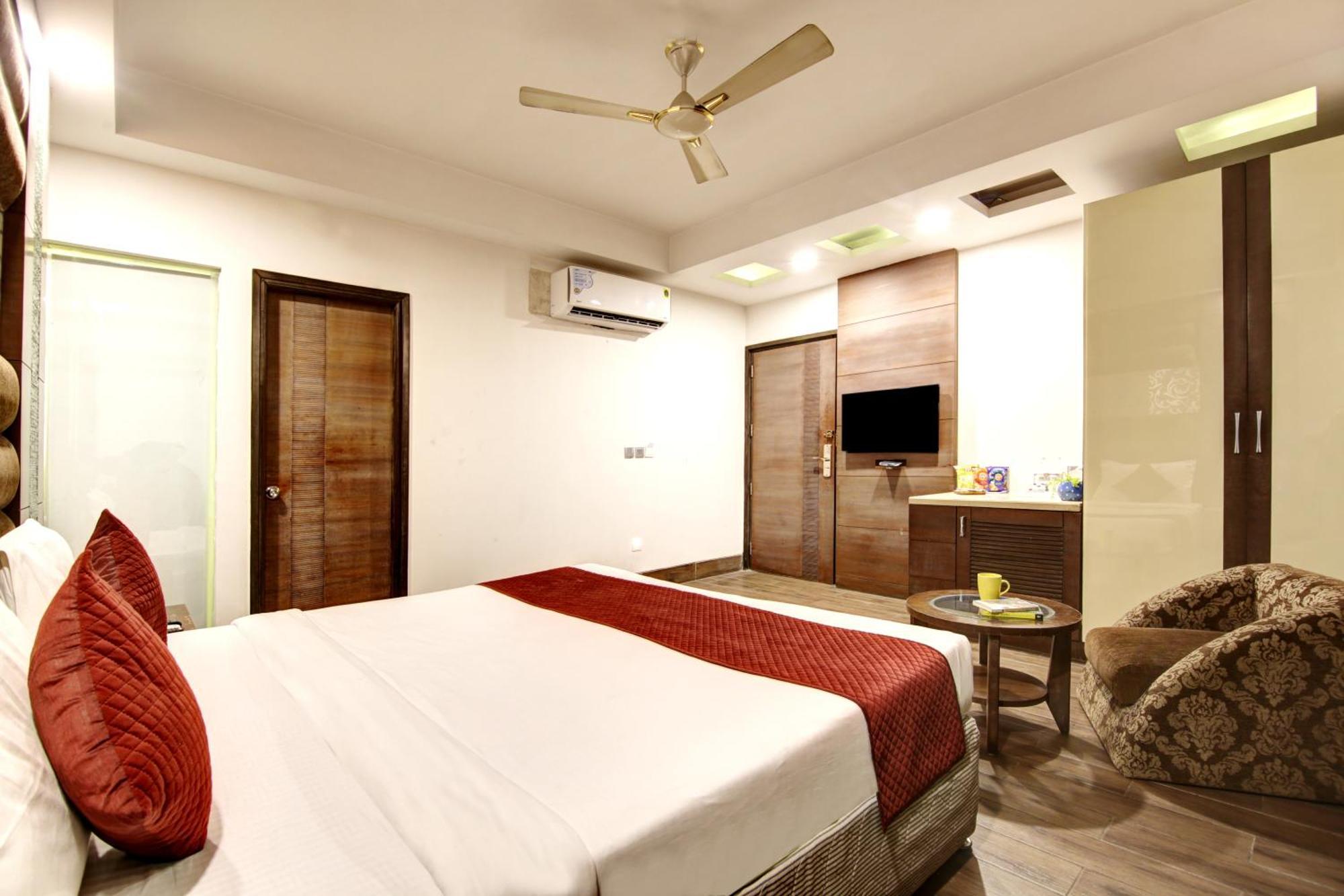 Hotel Good Times Near Ganga Ram Hospital And Karol Bagh Metro Delhi (National Capital Territory of India) Exterior foto
