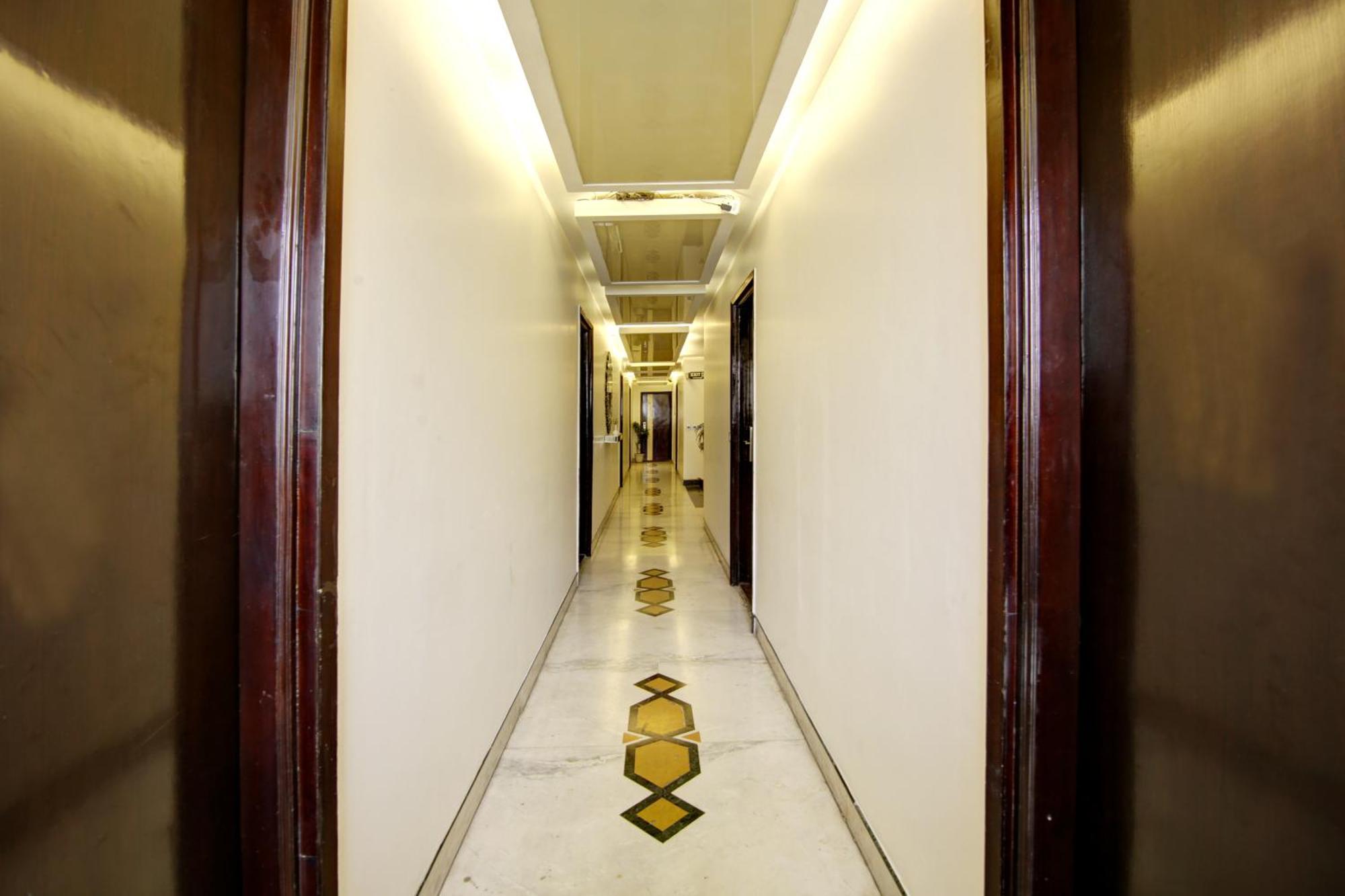 Hotel Good Times Near Ganga Ram Hospital And Karol Bagh Metro Delhi (National Capital Territory of India) Exterior foto