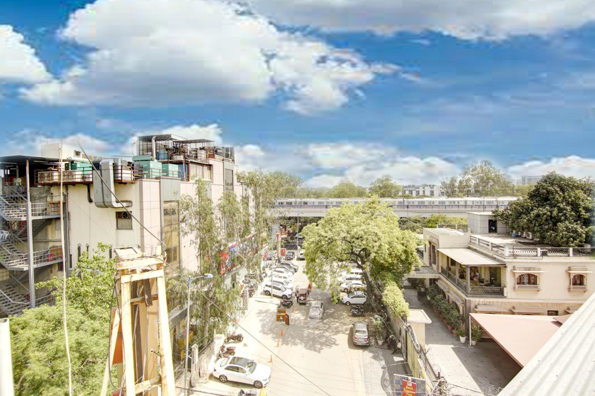 Hotel Good Times Near Ganga Ram Hospital And Karol Bagh Metro Delhi (National Capital Territory of India) Exterior foto