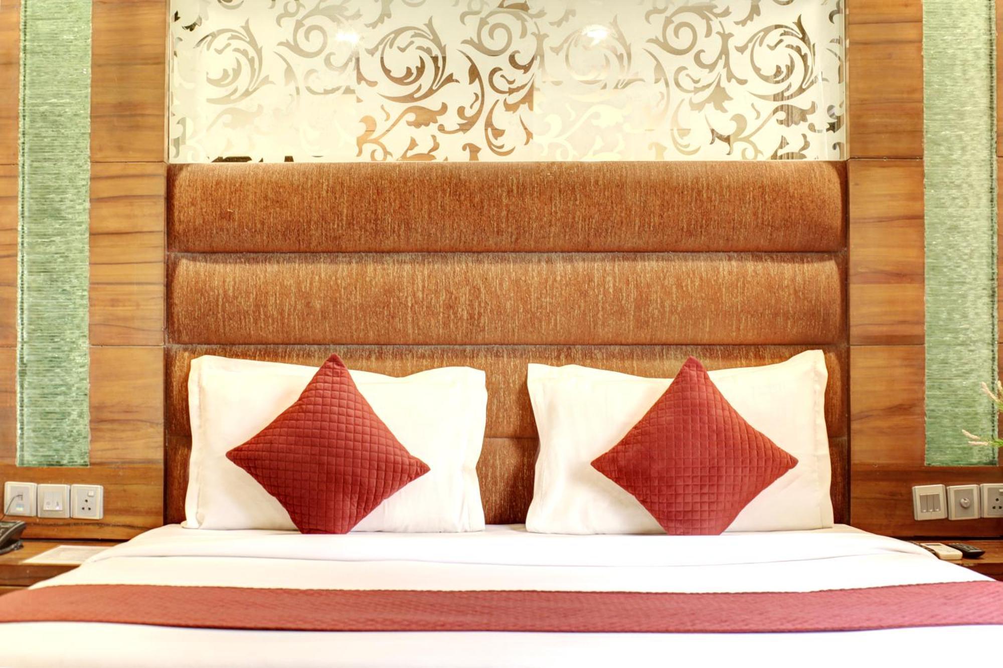 Hotel Good Times Near Ganga Ram Hospital And Karol Bagh Metro Delhi (National Capital Territory of India) Exterior foto